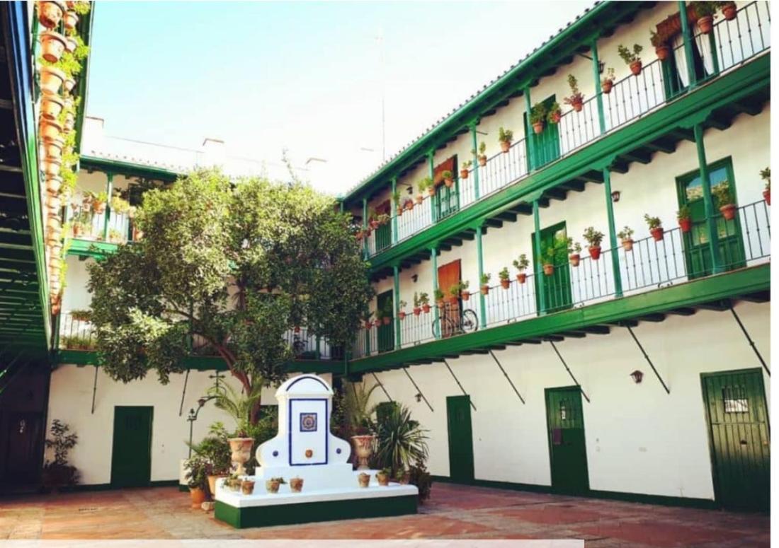 Casa Duque Compartida Familiar 1-Habitacion Con Bano Propio Sevilla Bagian luar foto