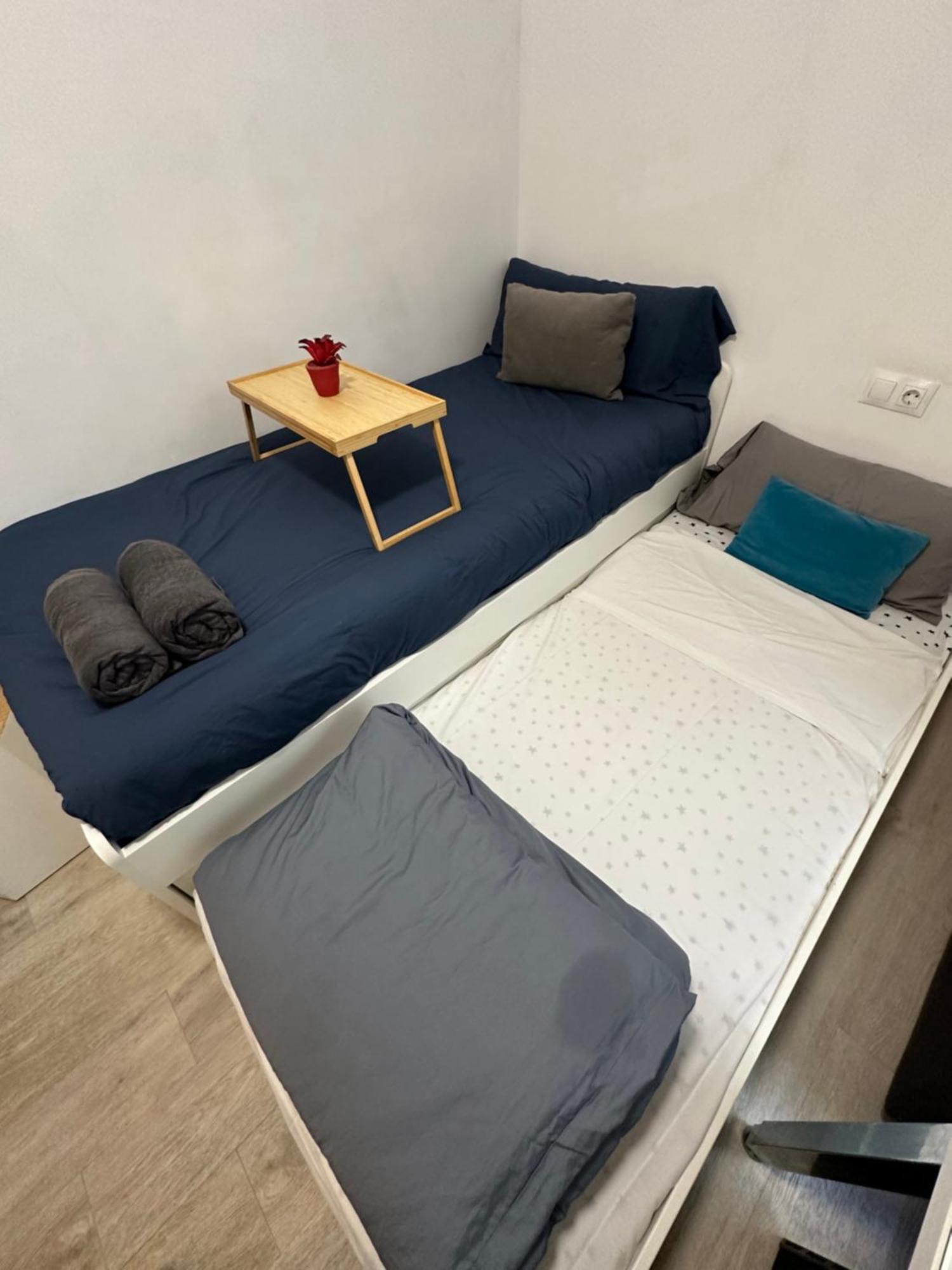 Casa Duque Compartida Familiar 1-Habitacion Con Bano Propio Sevilla Bagian luar foto